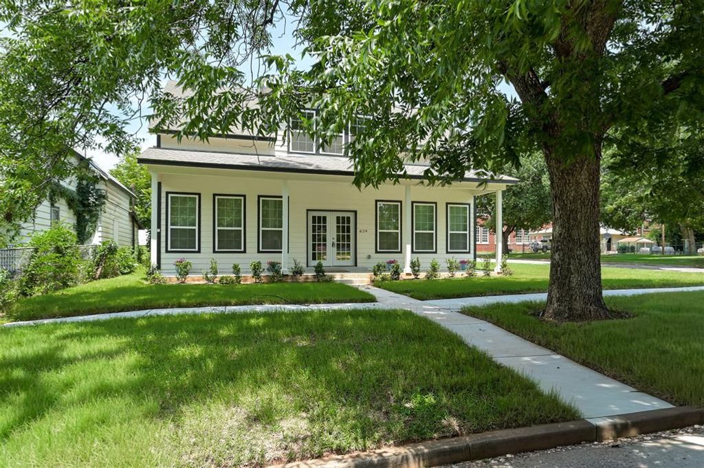 624 E Harrison Avenue, Guthrie, OK 73044