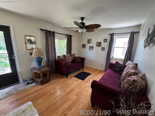 27039 Alden Street, Madison Heights, MI 48071
