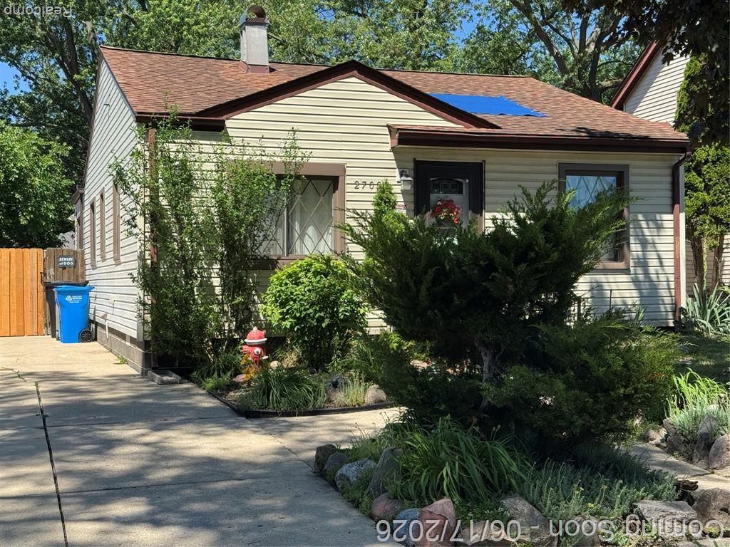 27039 Alden Street, Madison Heights, MI 48071