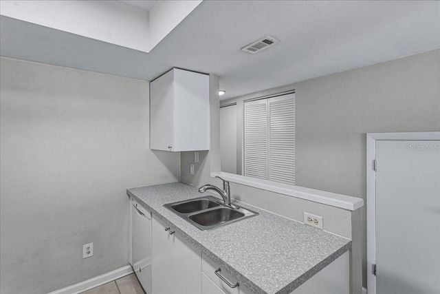 2508 SW 35TH PLACE D19, Gainesville, FL 32608