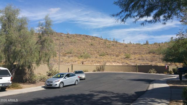 3735 W DESERT CREEK Court, Phoenix, AZ 85086