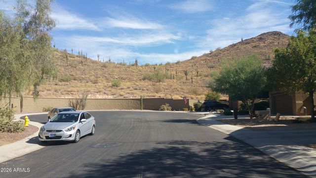 3735 W DESERT CREEK Court, Phoenix, AZ 85086