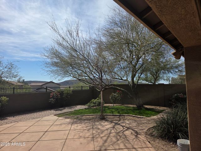 3735 W DESERT CREEK Court, Phoenix, AZ 85086