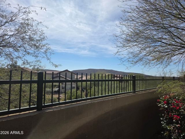 3735 W DESERT CREEK Court, Phoenix, AZ 85086