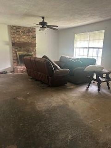 20250 County Road 510q, Brazoria, TX 77422