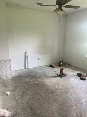 20250 County Road 510q, Brazoria, TX 77422