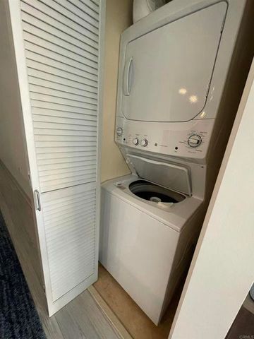 425 W Beech Street 614, San Diego, CA 92101