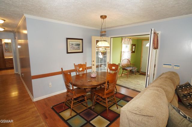 1070 Farm Road, Newport, TN 37821