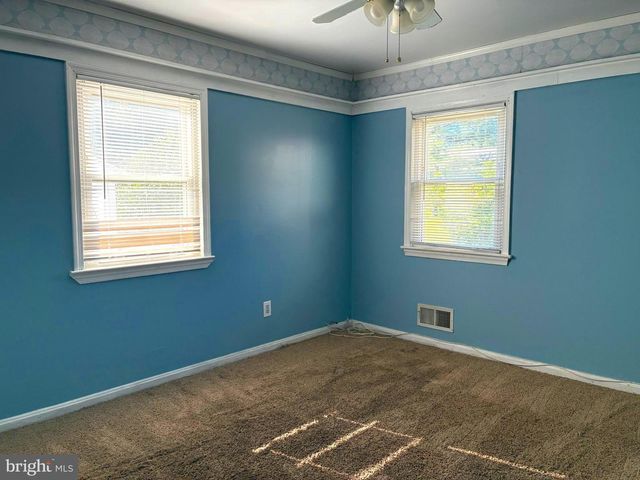 5112 HOLLYWOOD RD, College Park, MD 20740