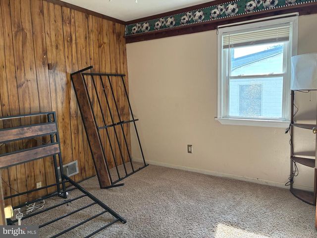 5112 HOLLYWOOD RD, College Park, MD 20740