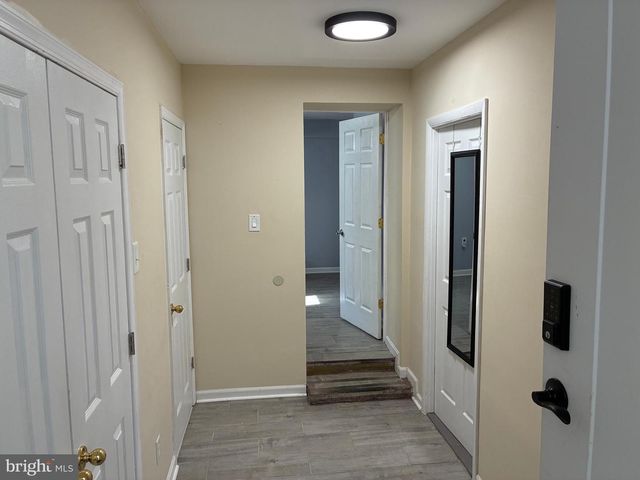 5112 HOLLYWOOD RD, College Park, MD 20740