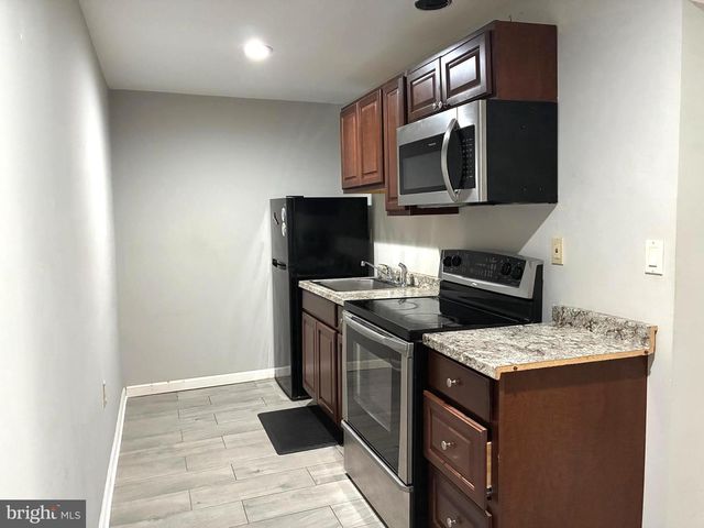 5112 HOLLYWOOD RD, College Park, MD 20740