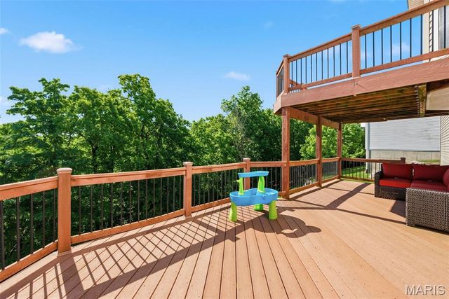 656 Grand View Ridge Court, Eureka, MO 63025