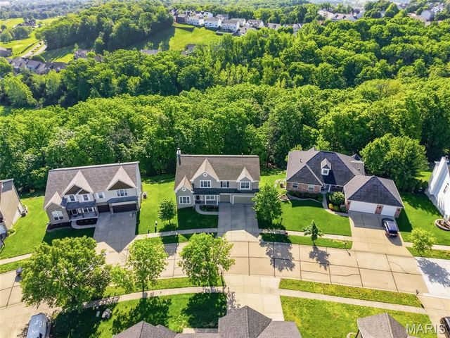 656 Grand View Ridge Court, Eureka, MO 63025