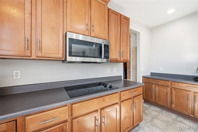 656 Grand View Ridge Court, Eureka, MO 63025