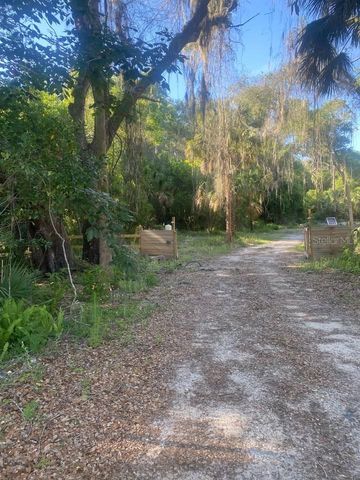SPRING GARDEN RANCH, De Leon Springs, FL 32130
