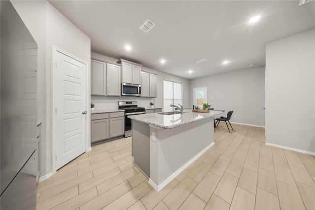 759 Gentle Bird Drive, Lavon, TX 75166