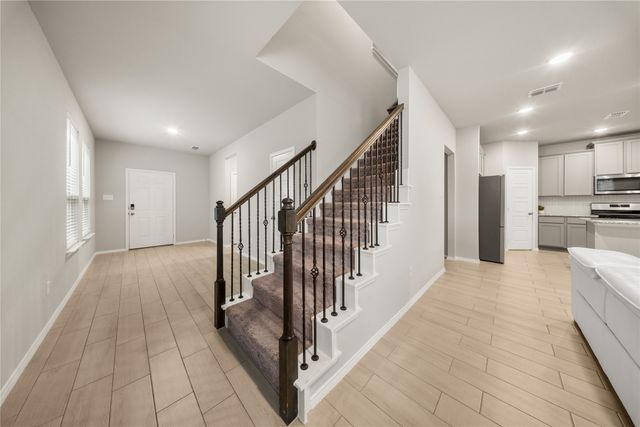 759 Gentle Bird Drive, Lavon, TX 75166