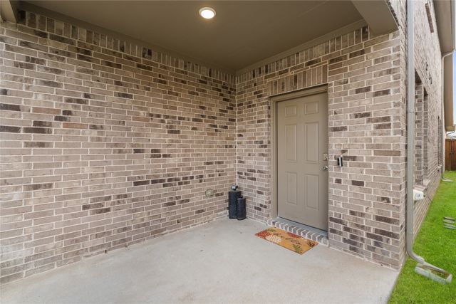 759 Gentle Bird Drive, Lavon, TX 75166
