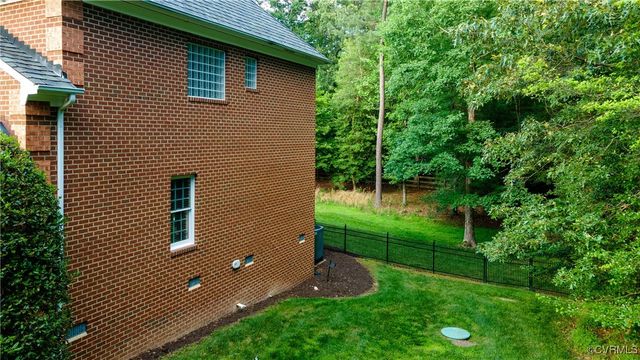 11407 Timber Point Dr, Chesterfield, VA 23838