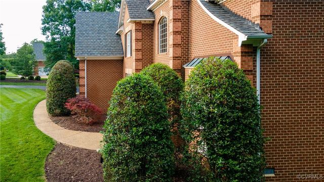 11407 Timber Point Dr, Chesterfield, VA 23838