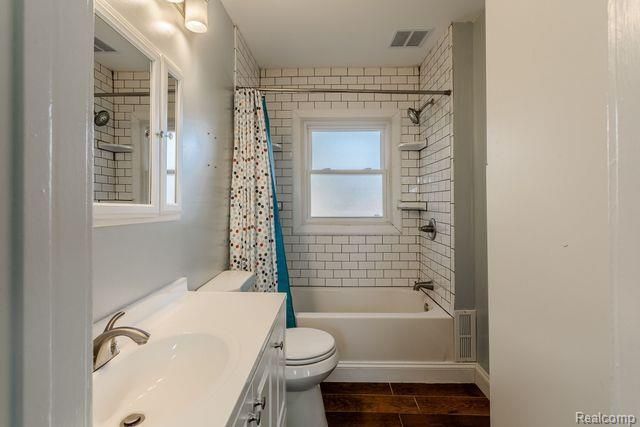 3126 Shenandoah Drive, Royal Oak, MI 48073