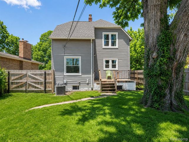 3126 Shenandoah Drive, Royal Oak, MI 48073