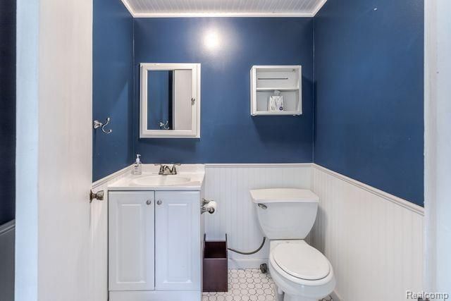 3126 Shenandoah Drive, Royal Oak, MI 48073