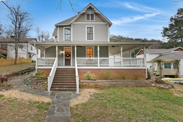 5204 Tennessee Avenue, Chattanooga, TN 37409