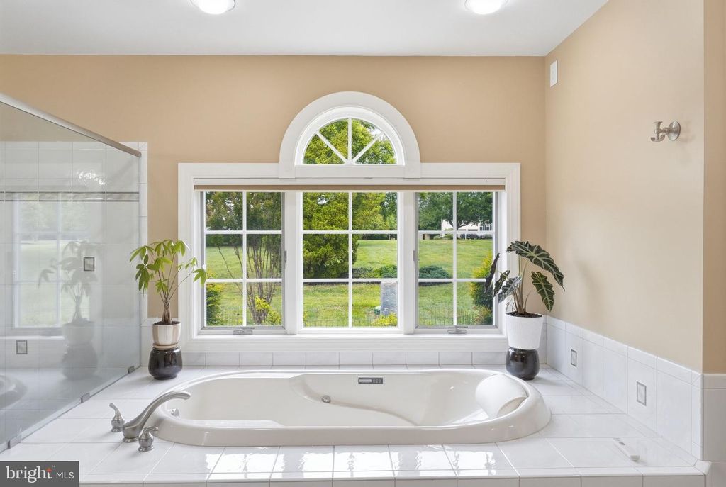 Image 25 of property listing at 110 CARVILLE CT, Stevensville, MD 21666