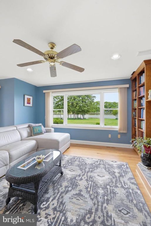 Image 4 of property listing at 110 CARVILLE CT, Stevensville, MD 21666