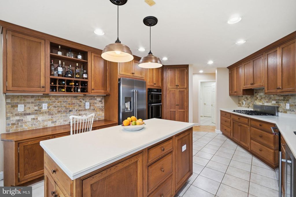 Image 8 of property listing at 110 CARVILLE CT, Stevensville, MD 21666