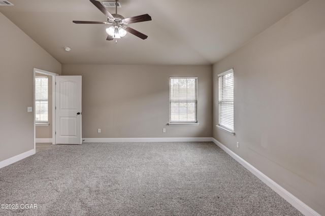 1207 E Par Circ;le, Neosho, MO 64850
