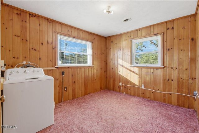 203 Hemlock Road, Bristol, TN 37620