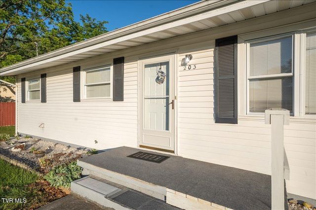 203 Hemlock Road, Bristol, TN 37620