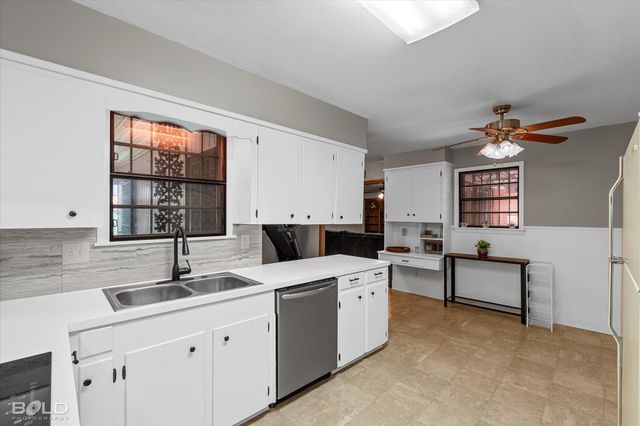 2713 Wendy Lane, Shreveport, LA 71104