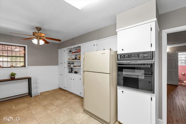 2713 Wendy Lane, Shreveport, LA 71104