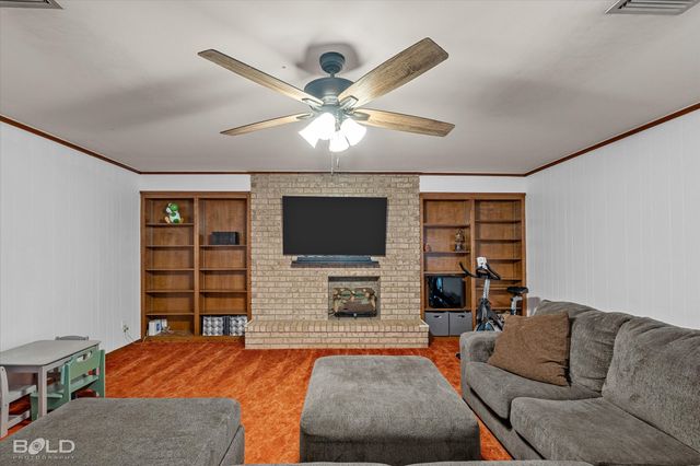 2713 Wendy Lane, Shreveport, LA 71104