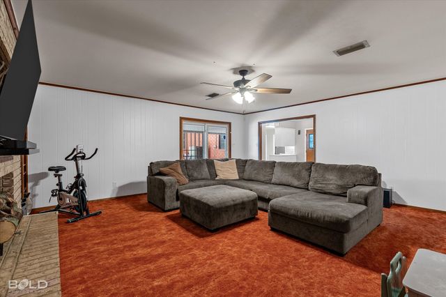 2713 Wendy Lane, Shreveport, LA 71104