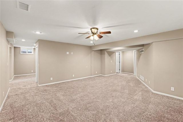 4008 SW HOMESTEAD Drive, Lee's Summit, MO 64082