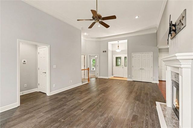 4008 SW HOMESTEAD Drive, Lee's Summit, MO 64082