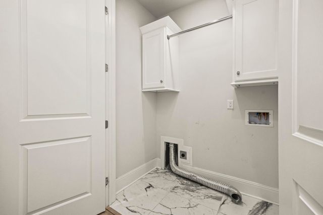 1024 Club View Dr Unit E102, Gallatin, TN 37066