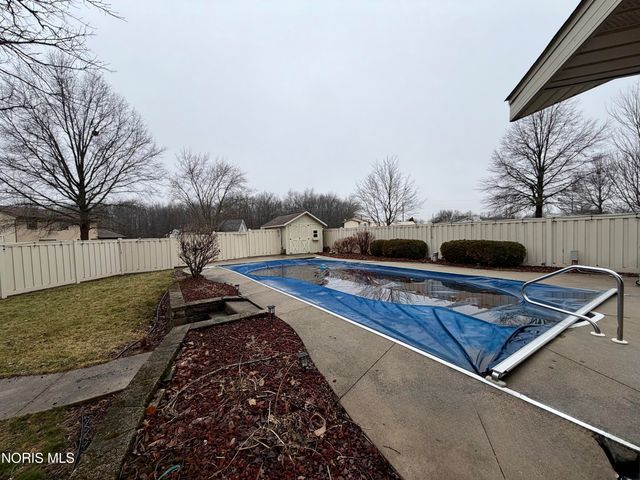 1844 Tiffin Court, Defiance, OH 43512