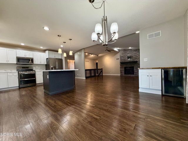 1844 Tiffin Court, Defiance, OH 43512