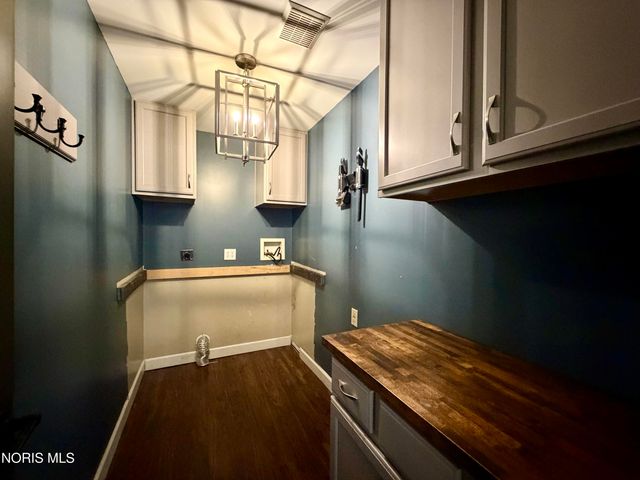 1844 Tiffin Court, Defiance, OH 43512