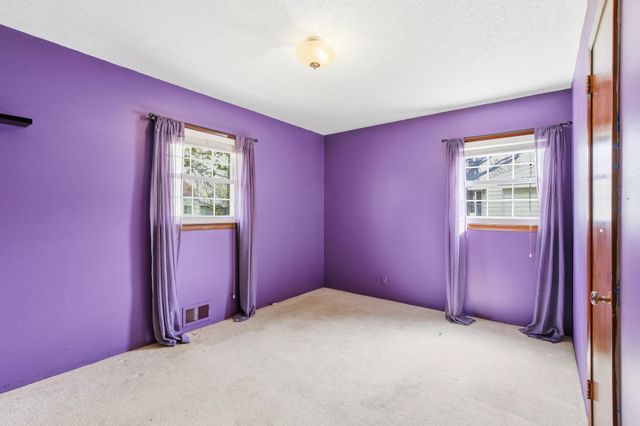 364 Meadow Lane, Woodbury, MN 55125