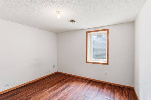 364 Meadow Lane, Woodbury, MN 55125