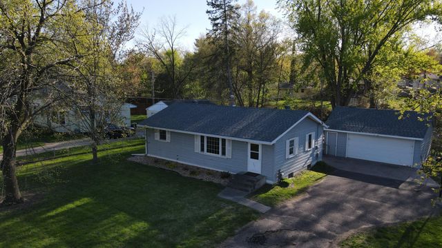364 Meadow Lane, Woodbury, MN 55125