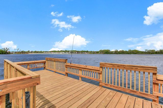 364 Meadow Lane, Woodbury, MN 55125