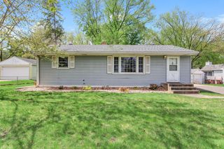 364 Meadow Lane, Woodbury, MN 55125